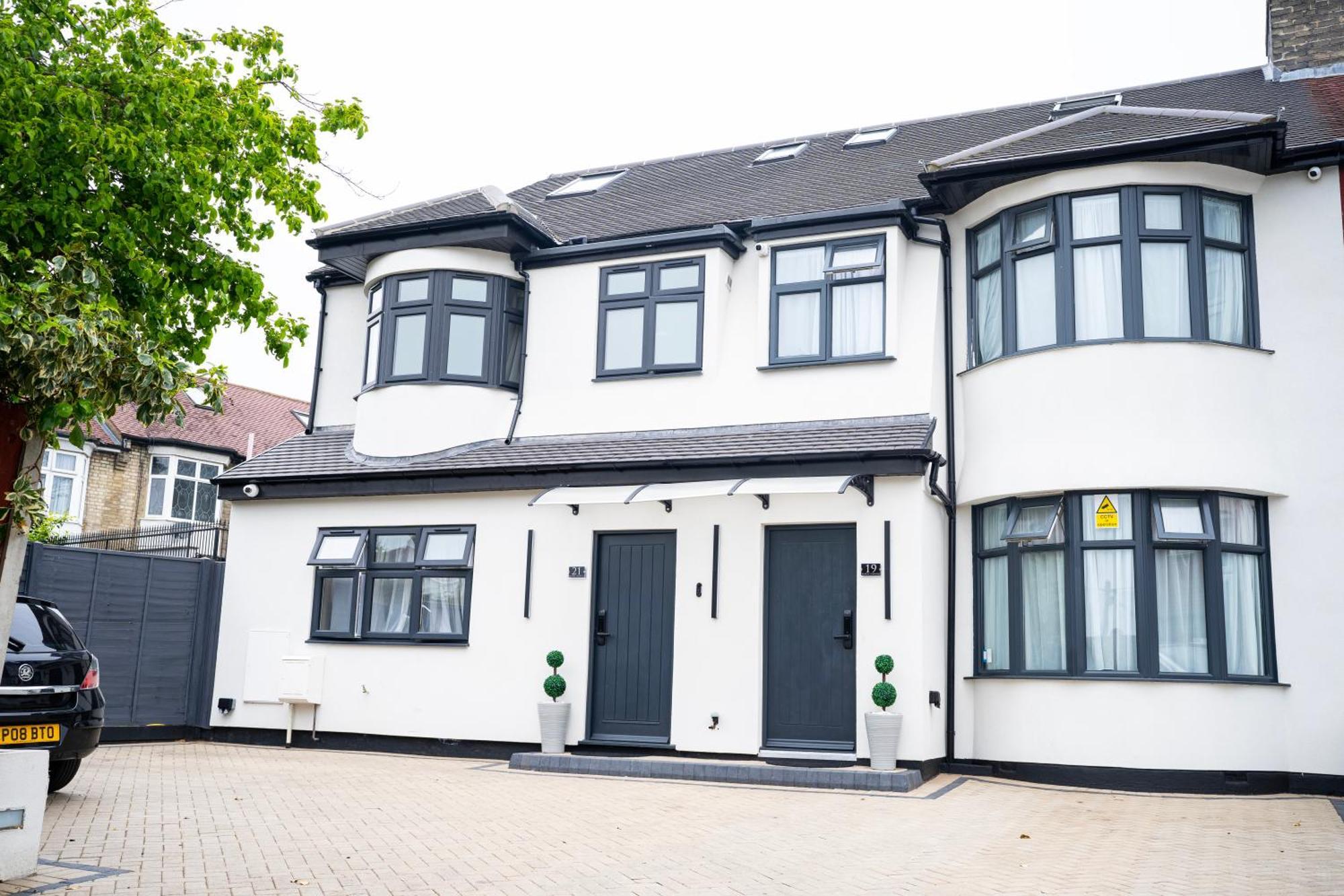 Paragraph Edmonton Palmers Green Exterior foto